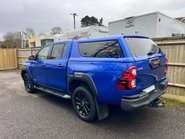 Toyota Hilux 2.8 INVINCIBLE X 4WD D-4D DCB AUTOMATIC 6