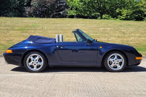 Porsche 911 CARRERA 8