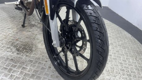 Zontes Mantis 125 ZT 2016 15K SPARES OR REPAIR PROJECT 125CC BIKE LEARNER 26