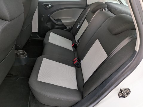 SEAT Ibiza 1.4 SE 17