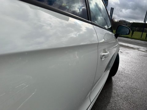 Audi A1 1.6 TDI S line Euro 5 (s/s) 3dr 35