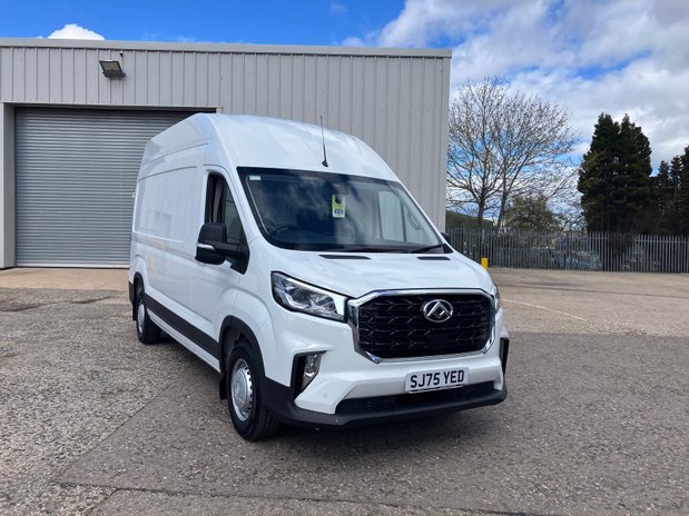 Maxus Deliver 9 Deliver LWB Diesel 9 2.0 D20 150 Extra High Roof Van 7