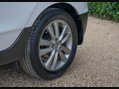 Hyundai ix35 2.0 ix35 Premium 4WD CRDI Auto 4WD 5dr 26