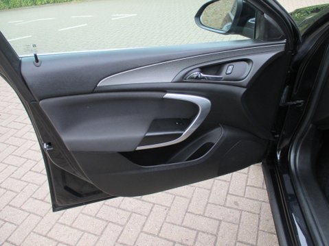 Vauxhall Insignia 1.6 CDTi ecoFLEX Design Sports Tourer Euro 6 (s/s) 5dr 40