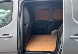 Peugeot Partner BLUEHDI ASPHALT PREMIUM L1 36