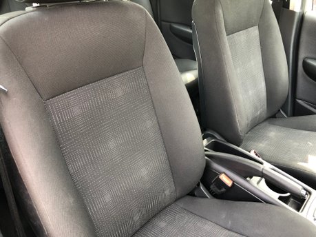 Mercedes-Benz A Class A160 CLASSIC SE AUTOMATIC PETROL 42000m Full service History ULEZ Free 18