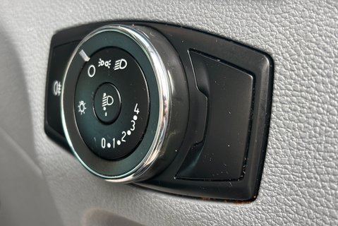 Ford Transit 350 L3 Srw 130 ps Curtain Side Truck with Tail Lift 25