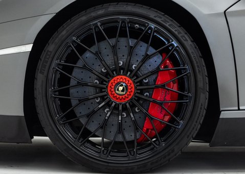 Lamborghini Aventador SV LP 750-4 Roadster 