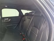 Jaguar XF 2.0 XF R-Sport D AWD Auto 4WD 5dr 51