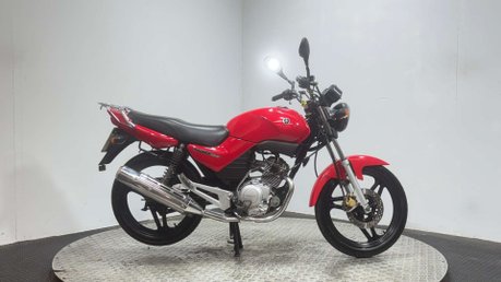 Yamaha YBR 125 2007 ONLY 11K NEW MOT 1 OWNER VERY CLEAN SERVICED 125CC 1
