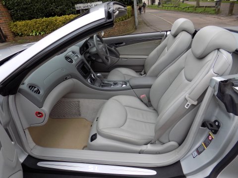 Mercedes-Benz SL Series SL 350 5G-Tronic 15