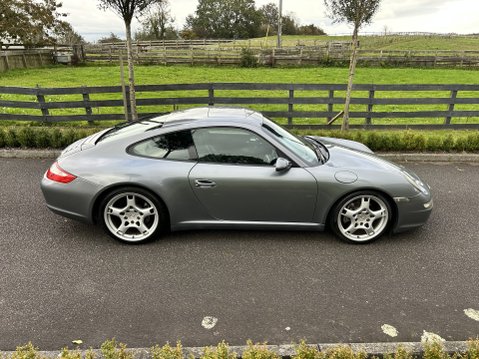 Porsche 911 CARRERA 2 2