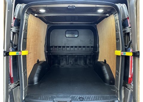 Ford Transit Custom 2.0 300 EcoBlue Limited Crew Van Double Cab 5dr Diesel Manual L1 H1 Euro 6 43
