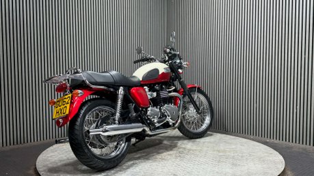 Triumph Bonneville 2012 ONLY 13K STUNNING EXAMPLE MOT WARRANTY 865CC 3