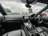 Porsche Cayenne 3.0 TD V6 SUV 5dr Diesel TiptronicS 4WD Euro 6 (s/s) (262 ps) 33