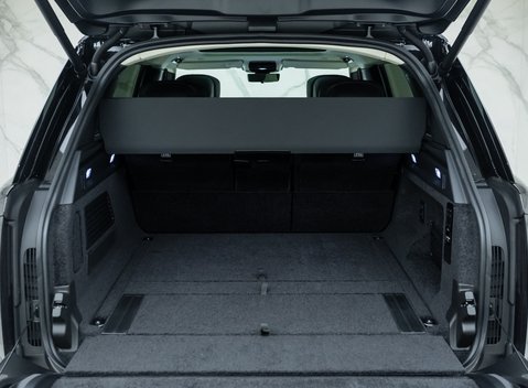 Land Rover Range Rover P460e Autobiography LWB 38