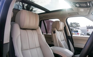 Land Rover Range Rover 4.4 SDV8 Autobiography 16