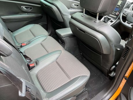 Renault Scenic 1.6 Scenic Dynamique S Nav dCi 5dr 37