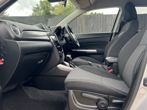 Suzuki Vitara SZ-T 3