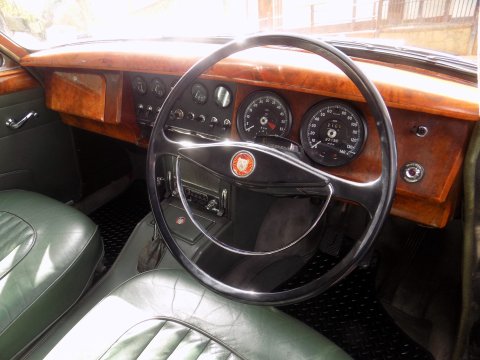 Jaguar MK2 3.4 Manual + Overdrive 44
