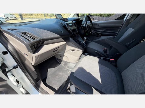 Ford Transit Connect 220 BASE TDCI 38