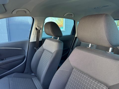 Volkswagen Polo MATCH TSI DSG 33