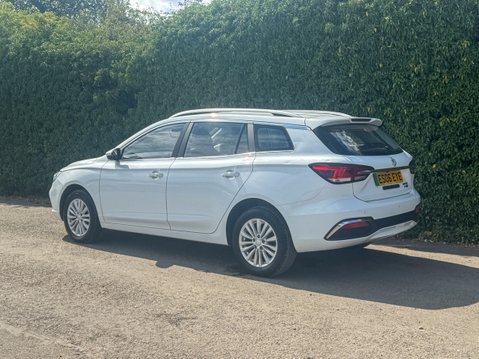 MG MG5 52.5kWh Exclusive Estate 5dr Electric Auto (156 ps) 7