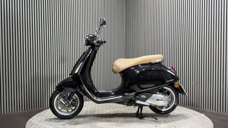 Piaggio Vespa Primavera 2021 9K LONG MOT SERVICED 125CC LEARNER LEGAL SCOOTER 4