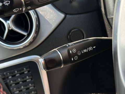 Mercedes-Benz GLA 2.1 GLA220 CDI AMG Line SUV 5dr Diesel 7G-DCT 4MATIC Euro 6 (s/s) (170 ps) 98