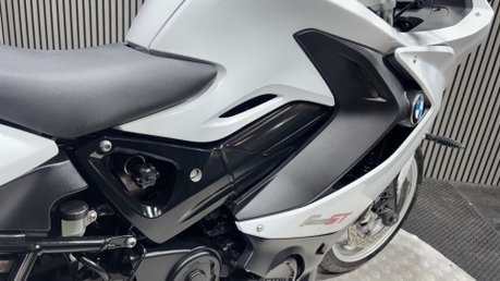 BMW F800 2013 ONLY 25K NEW MOT VERY CLEAN SPORTS TOURER 800CC 19