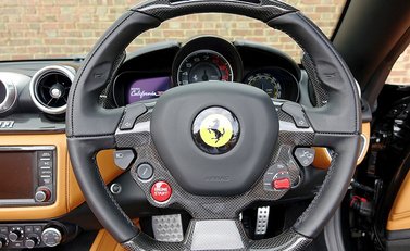 Ferrari California T 18