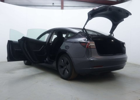 Tesla Model 3 Model 3 Long Range AWD 4WD 4dr 52