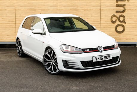Volkswagen Golf GTI DSG