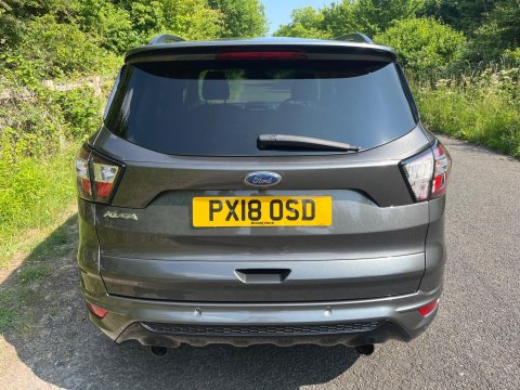 Ford Kuga ST-LINE TDCI 8