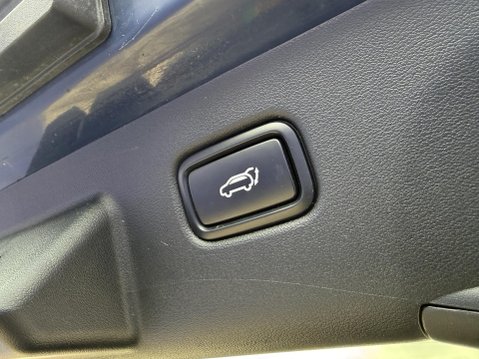 Kia EV6 77.4kWh GT-Line S Hatchback 5dr Electric Auto (225 bhp) 23