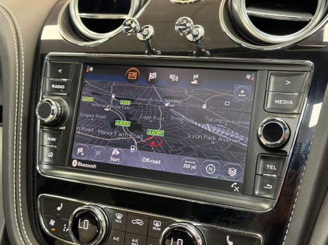 Bentley Bentayga 4.0 V8 SUV 5dr Petrol Auto 4WD Euro 6 (s/s) (550 ps) 50