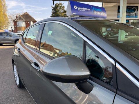 Vauxhall Astra 1.6 CDTi BiTurbo Elite Nav Euro 6 (s/s) 5dr 13