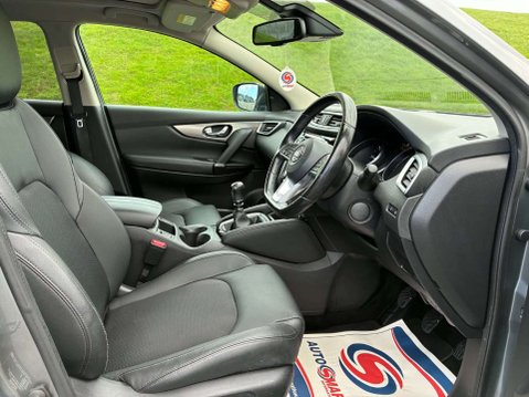 Nissan Qashqai 1.5 Qashqai Tekna dCi 5dr 8
