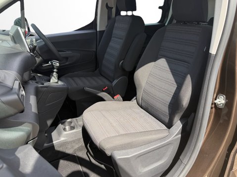 Vauxhall Combo Life 1.2 Turbo Energy 5dr 18