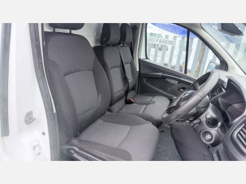 Renault Trafic 2.0 dCi Blue LL30 Business L2 H1 Euro 6 (s/s) 5dr 10