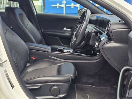 Mercedes-Benz A Class 1.5 A180d SE Hatchback 5dr Diesel 7G-DCT Euro 6 (s/s) (116 ps) 13