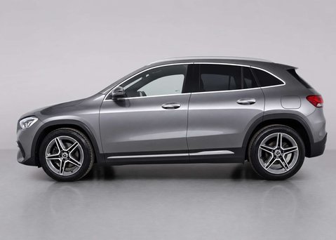 Mercedes-Benz GLA 1.3 GLA 180 AMG Line Premium Auto 5dr 9