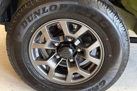 Suzuki Jimny SUZUKI JIMNY 1.5 SZ5 SUV 3dr Petrol Auto ALLGRIP Euro 6 (101 ps) 63