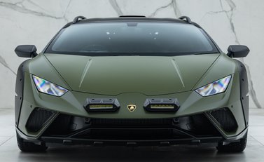 Lamborghini Huracan Sterrato 4