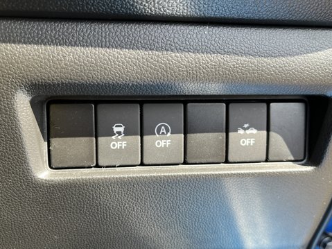 Suzuki Swift 1.2 Dualjet 83 12V Hybrid SZ-L 5dr 23