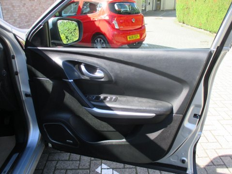 Renault Kadjar 1.3 TCe GT Line Euro 6 (s/s) 5dr 51