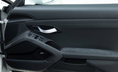 Porsche 911 GT3 RS Weissach (991.2) 21