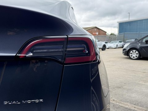Tesla Model Y (Dual Motor) Long Range SUV 5dr Electric Auto 4WDE (384 bhp) 19