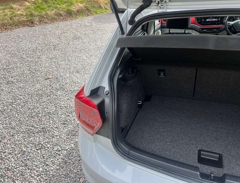 Volkswagen Polo 1.0 Polo Beats TSi Semi-Auto 5dr 43