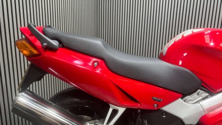 Honda VFR 2001 ONLY 13K FUEL INJECTED NON VTEC 1 OWNER NEW MOT 800CC 20
